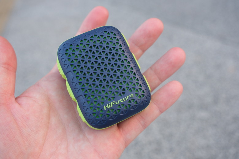 點我看大圖 【開箱】HiFuture Pocket S 防水藍牙喇叭|IPX7級防水、超輕巧,隨身音響新首選!