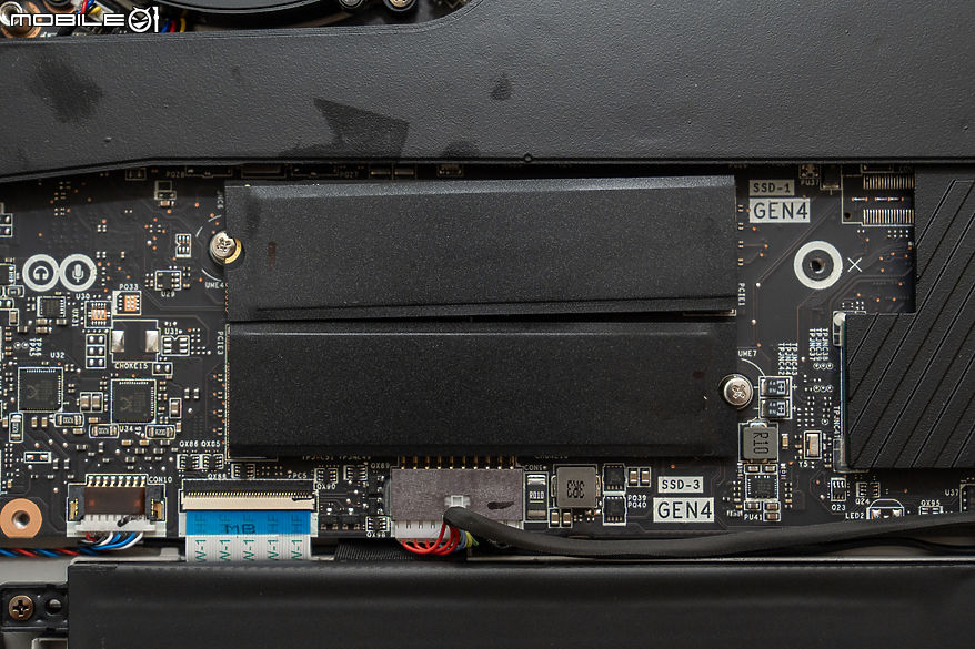 MSI Titan 18 HX Dragon Edition Norse Myth 測試報告｜貨真價實的旗艦龍魂電競