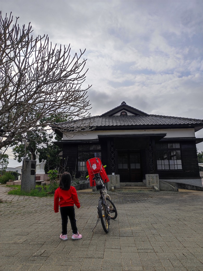 2025年，嘉南，小小孩的騎旅，日不落木棉花道^_^