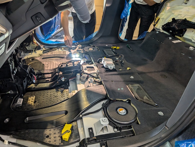 BMW IX PIONEER 電動車防火毯施工分享