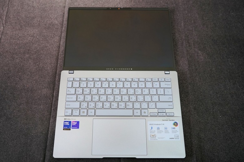 長效藍色小精靈 ASUS Vivobook S14 S5406SA 開箱