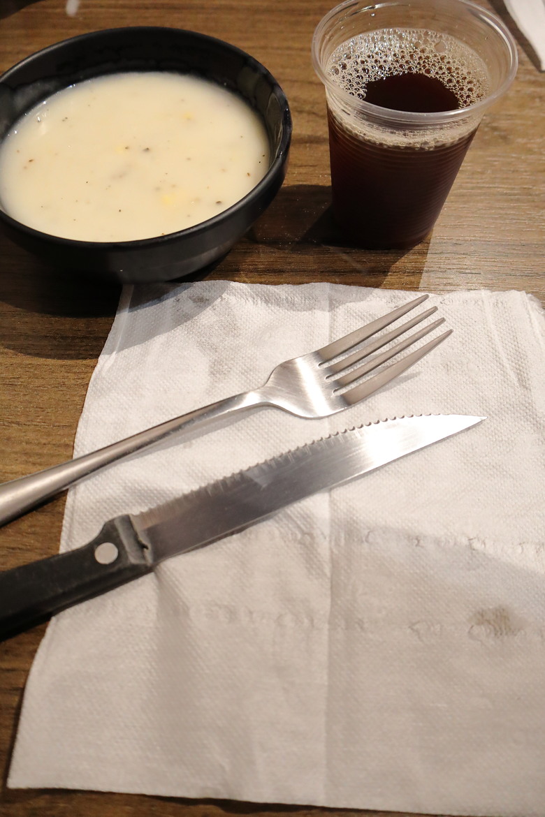 點我看大圖 【開箱】大漠專程南下高雄,品嘗擁有「匠魂」的「牛排館」,台匠牛排 - 大漠國渡