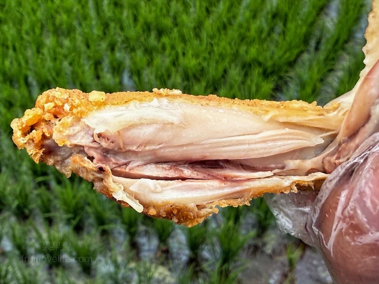 到北斗奠安宮拜拜不能錯過的鹹酥雞店,炸物酥脆爽口不油膩,肉質鮮嫩,飲料也很推薦