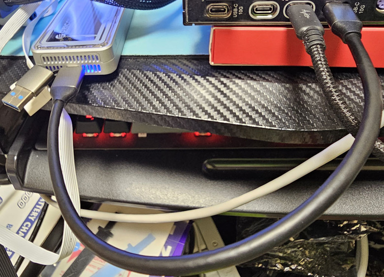 點我看大圖 ORICO透明鋁晶40Gpbs M.2 SSD外接盒開箱