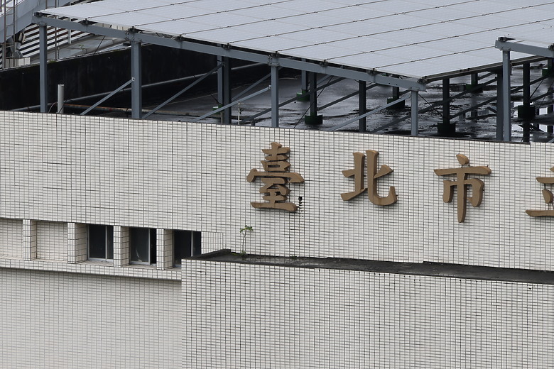 Sigma 16-300mm f/3.5-6.7 DC OS Contemporary 評測報告｜當今 APS-C 旅遊鏡首選！
