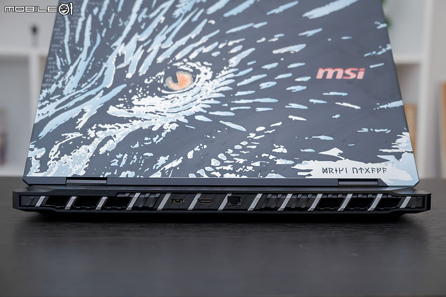 MSI Titan 18 HX Dragon Edition Norse Myth 測試報告｜貨真價實的旗艦龍魂電競