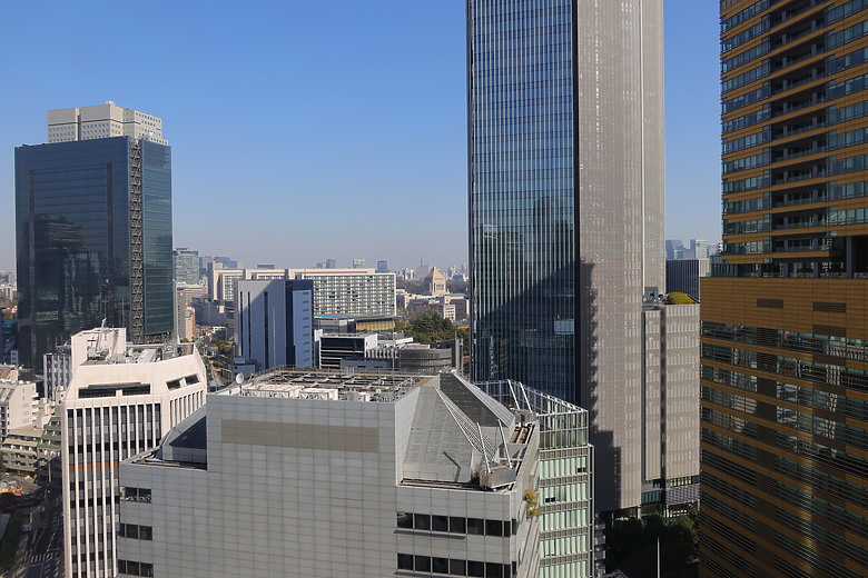 Sigma 16-300mm f/3.5-6.7 DC OS Contemporary 評測報告｜當今 APS-C 旅遊鏡首選！