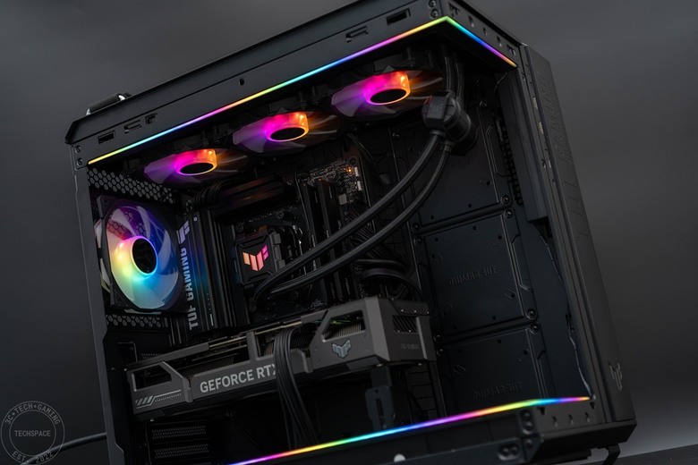 最「TUF」的硬派高 CP 大全配！打造高效能、統一風格 1440p 遊戲主機 ft. TUF Gaming GeForce RTX 5060 Ti 16GB OC