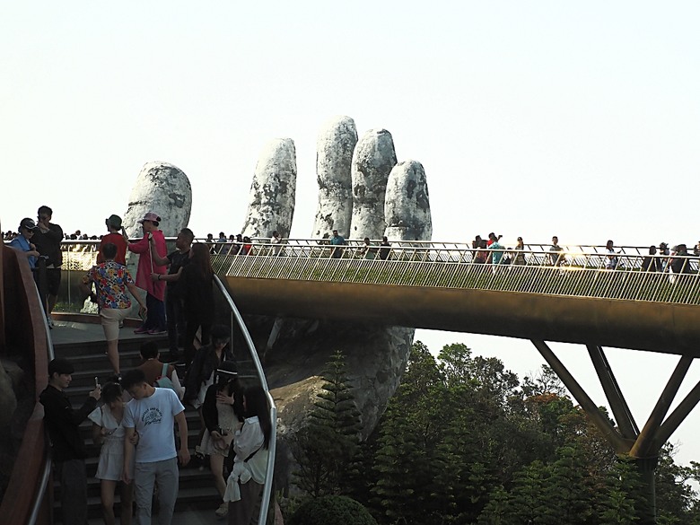 巴拿山太陽世界(Sun World Bà Nà Hills)一日攻略 — 2025年越南峴港、會安、美山、順化、巴拿山 — 聯合國世界文化遺產及遊樂園之六日悠遊 第四回