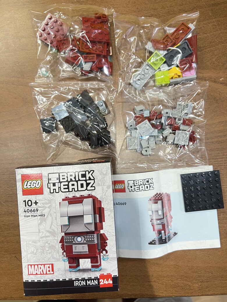 【高雄衛武營兒童藝術節】親子朝聖、荷包破洞！三盒樂高開箱feat. Iron Man MK5、黑豹對紅浩克、龍長老艾格特！