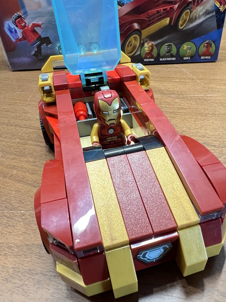 【高雄衛武營兒童藝術節】親子朝聖、荷包破洞！三盒樂高開箱feat. Iron Man MK5、黑豹對紅浩克、龍長老艾格特！