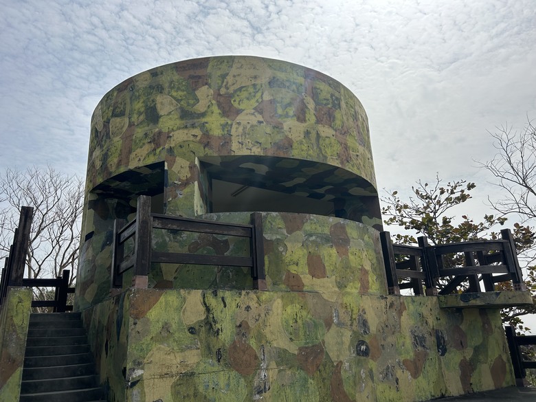 軍事堡壘與惡地交織的漯(ㄊㄚˋ)底山自然公園