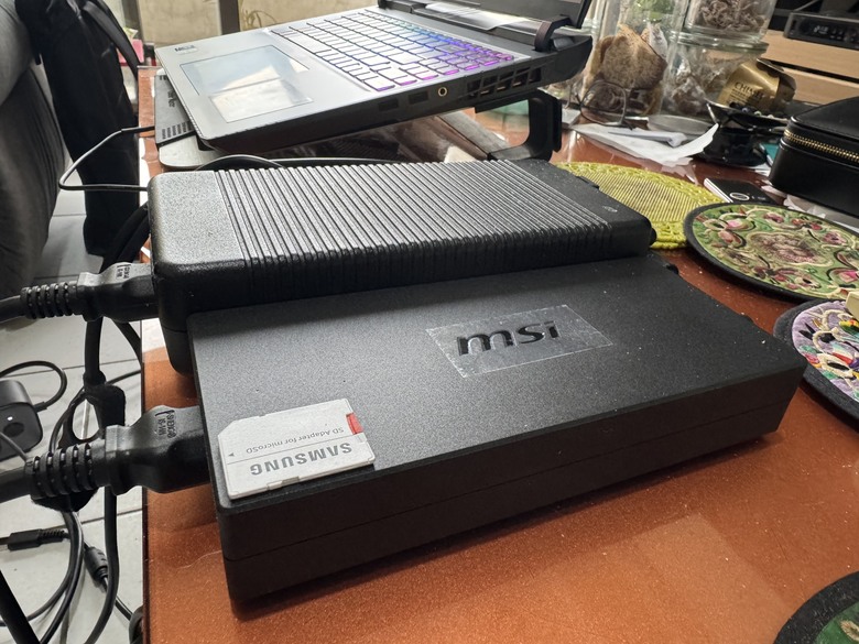 MSI Vector 16 HX AI A2WX入手一週分享