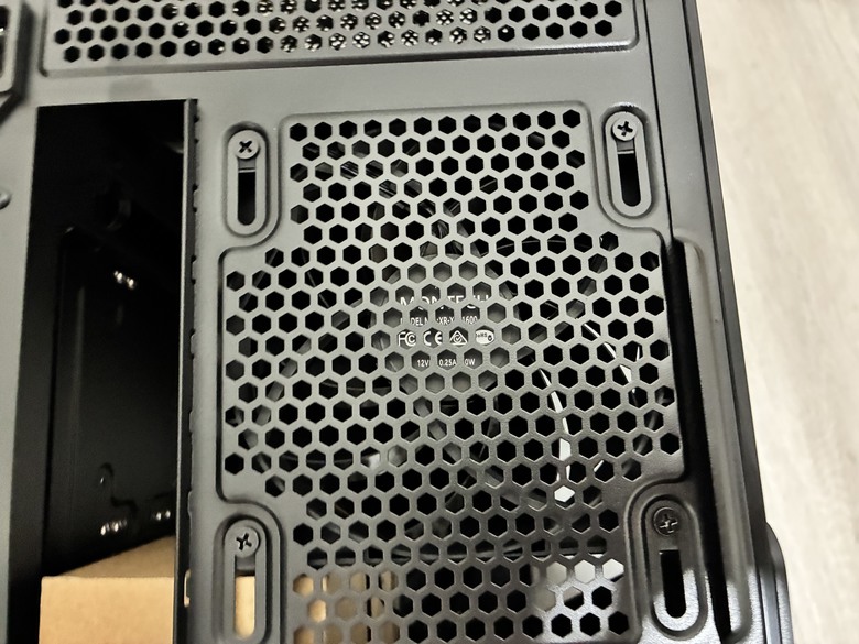 Montech Heritage PRO機殼開箱 創新精緻的皮革手提造型 打造新風格