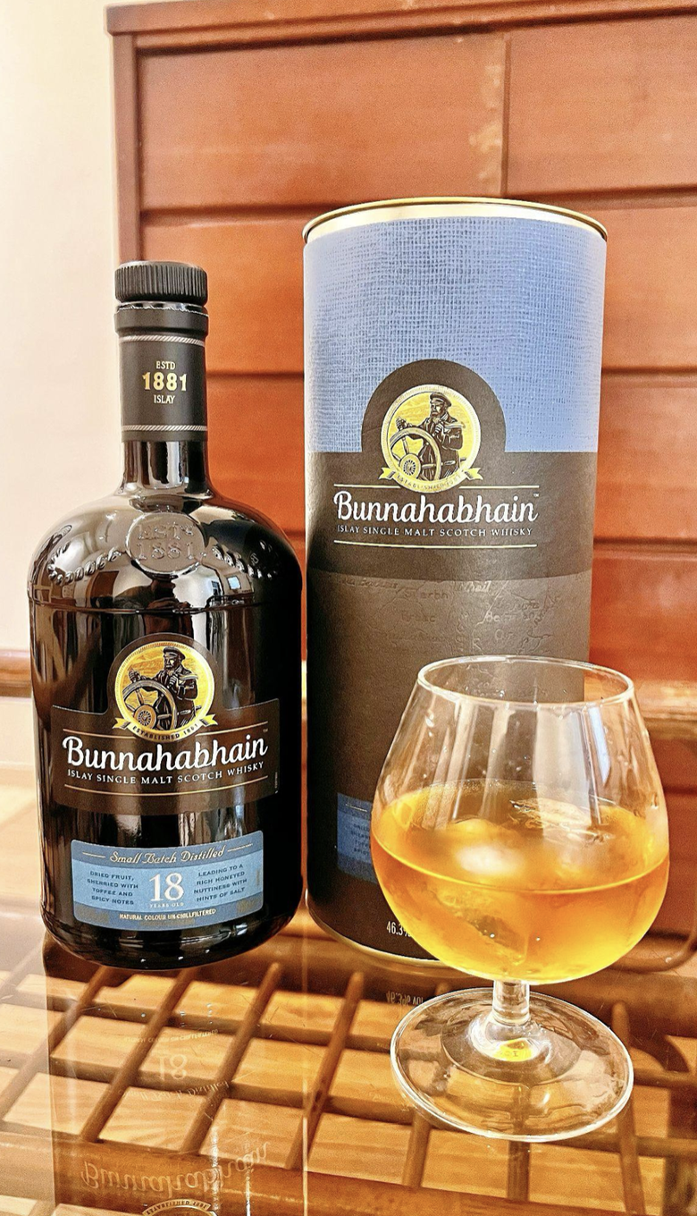 布納哈本12年與18年垂直品飲心得:艾雷島的溫柔