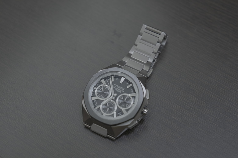 [開箱]Citizen ATTESA CC4104-53E GPS衛星電波時計