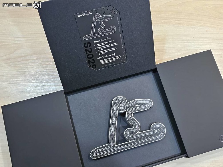 回想起來依然熱血沸騰！不可思議的Mercedes-AMG F1專屬包廂Silver Arrows Lounge觀賽體驗！