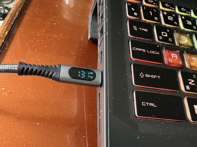 MSI Vector 16 HX AI A2WX入手一週分享
