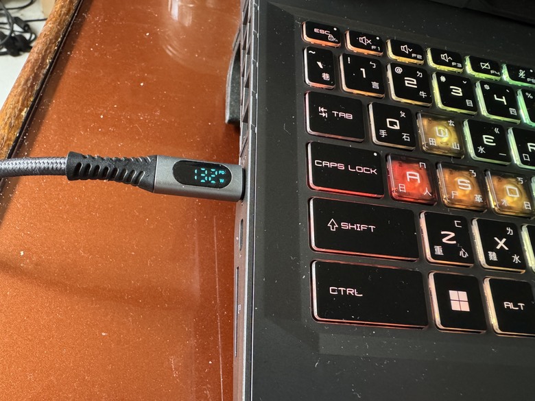 MSI Vector 16 HX AI A2WX入手一週分享
