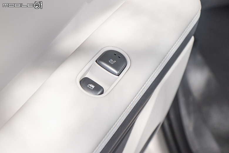 Hyundai Ioniq 5 小改款試駕｜外型出眾無疑，內在、續航更進化！