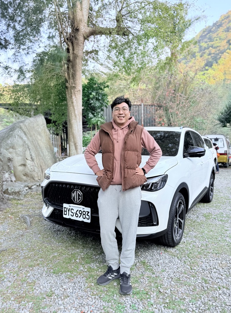 揮別十年老友,迎接新年新旅程:我的MG HS 1.5農曆年前換車露營記