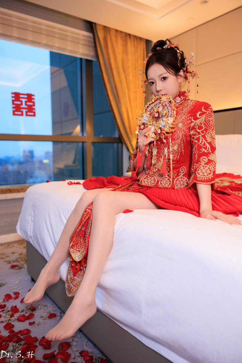 中式新娘服 (秀禾)