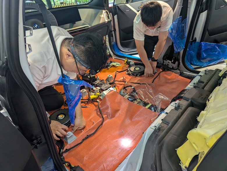 BMW IX PIONEER 電動車防火毯施工分享