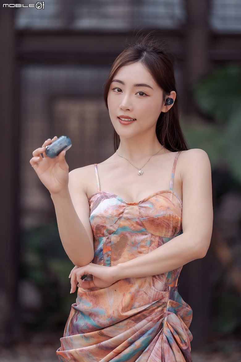 點我看大圖 Sony WF-C710N 獨家試聽報告|清爽調音與穩定降噪兼具的日常聆聽之選