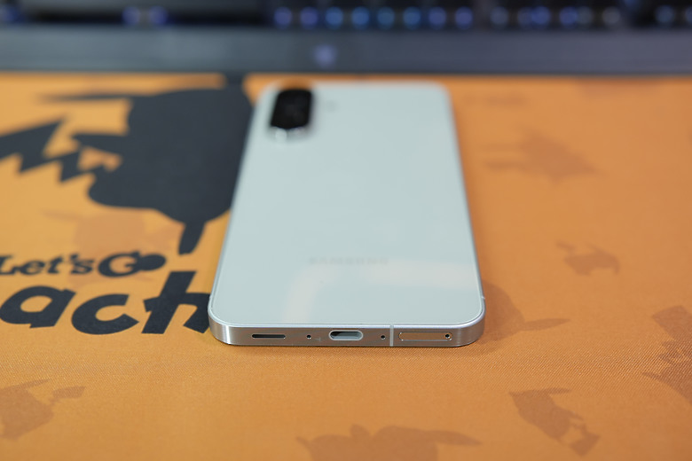 【美型＋AI】三星 Samsung Galaxy A56 - 擁有旗艦體驗的中高階智能手機！