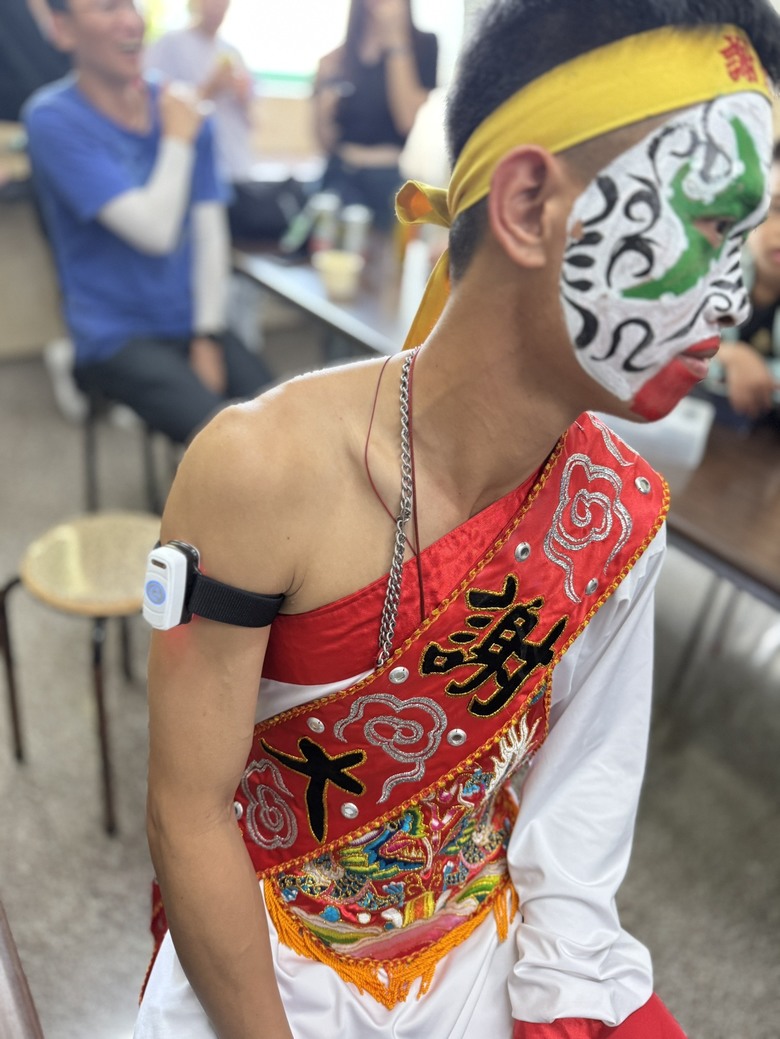 慰勞神明的開路先鋒