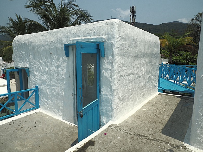 峴港市郊 五行山(The Marble Mountains; Ngũ Hành Sơn)、山茶半島靈應寺(Chùa Linh Ứng)、Sơn Trà Marina 咖啡館 — 2025年越南峴港、會安、美山、順化、巴拿山太陽世界六日歷史文化及遊樂園之旅 第六回