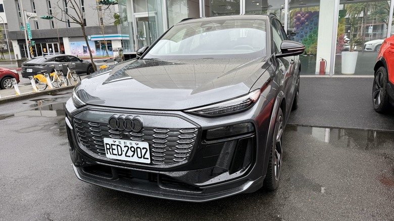 點我看大圖 Audi Q6/SQ6 e-tron | DDCAR 深度試駕體驗會
