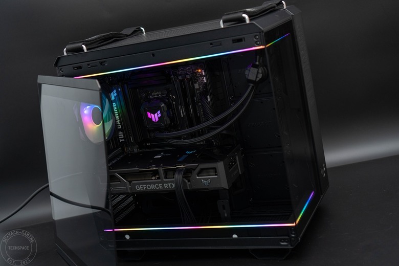 最「TUF」的硬派高 CP 大全配！打造高效能、統一風格 1440p 遊戲主機 ft. TUF Gaming GeForce RTX 5060 Ti 16GB OC