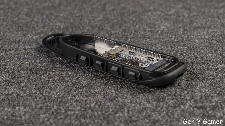 點我看大圖 桌搭滿分華碩鵝卵石!? Cobble SSD 外接盒