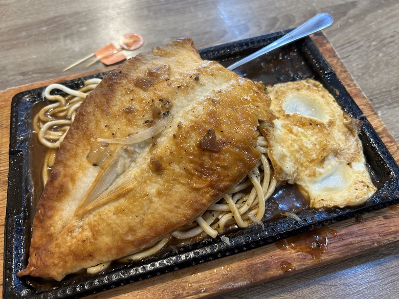 軍事堡壘與惡地交織的漯(ㄊㄚˋ)底山自然公園