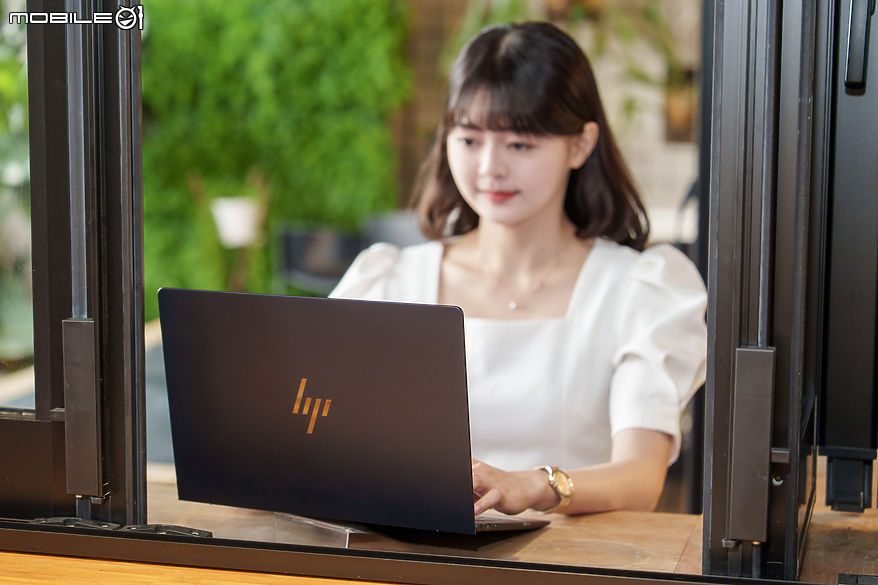 HP EliteBook Ultra G1i 測試報告｜強調 AI 算力的次世代旗艦商務