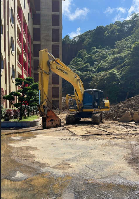 展雲蓬萊陵園土石流後不見修繕..將老爸遷罐至基福山生命園區..