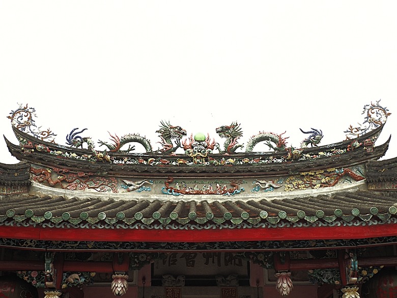 會安古鎮 (來遠橋、Faifo Coffee、華人會館群)、會安夜市、在地美食HOME Hoi An 餐廳、秋盆河乘船放水燈 — 2025年越南峴港、會安、美山、順化、巴拿山 — 聯合國世界文化遺產及遊樂園之六日悠遊 第一回