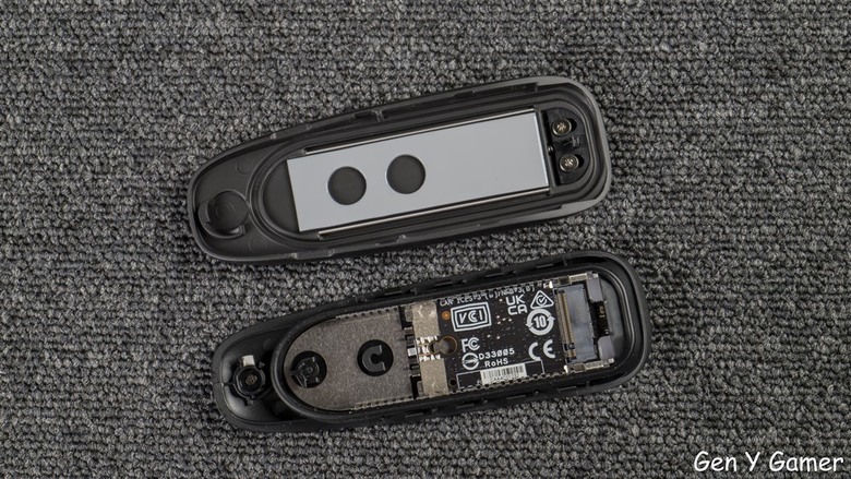 點我看大圖 桌搭滿分華碩鵝卵石!? Cobble SSD 外接盒