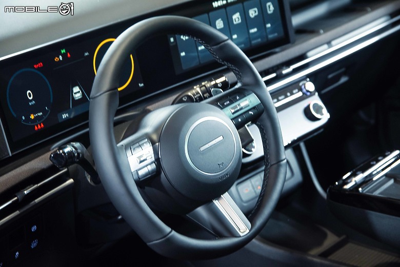 【實拍】配備有增有減，小改款Hyundai Tucson L新色「隕石灰」實拍照來囉！
