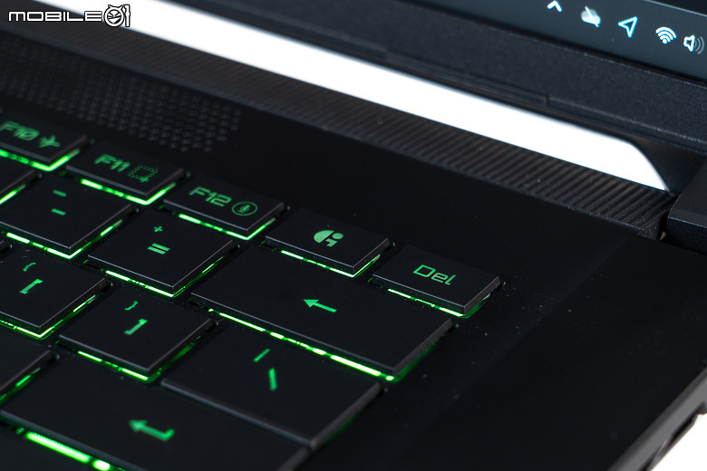 GIGABYTE AERO X16 測試報告｜遊戲創作雙棲的輕薄多工 AI 筆電！