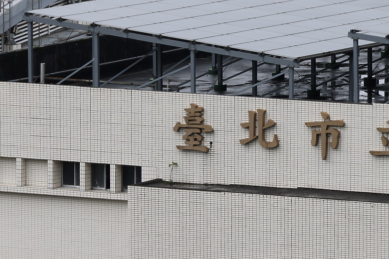 Sigma 16-300mm f/3.5-6.7 DC OS Contemporary 評測報告｜當今 APS-C 旅遊鏡首選！