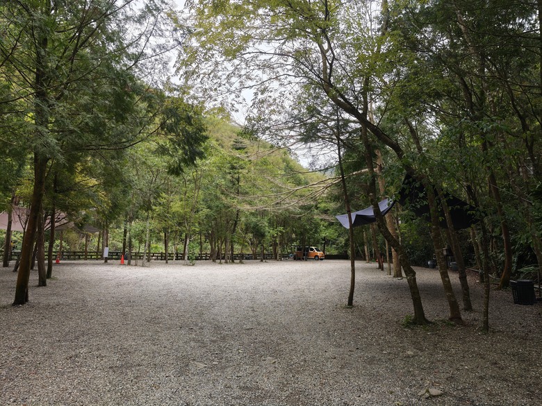 我們家的兩天一夜露營之旅 - 大溪威斯汀明園午餐 / 熊老大露營區 / 丸山咖啡 / 樂灣Warehouse / 紅鱻餐廳 / 河唇埔福德祠