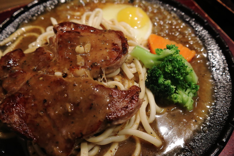 點我看大圖 【開箱】大漠專程南下高雄,品嘗擁有「匠魂」的「牛排館」,台匠牛排 - 大漠國渡