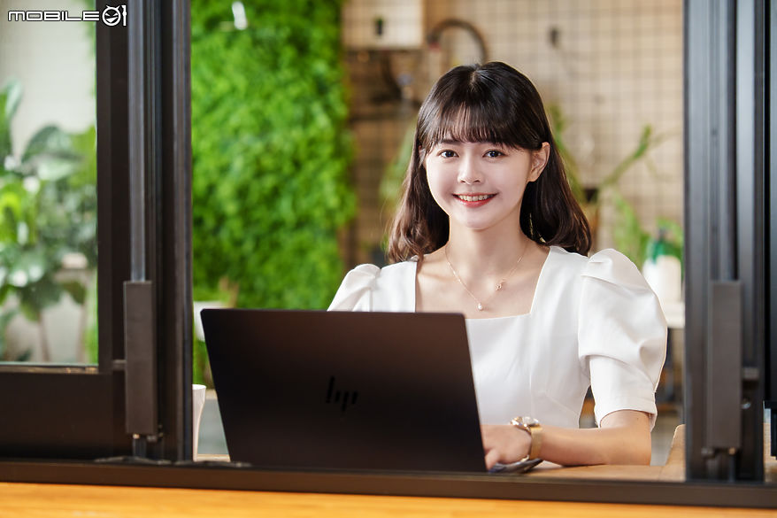 HP EliteBook Ultra G1i 測試報告｜強調 AI 算力的次世代旗艦商務