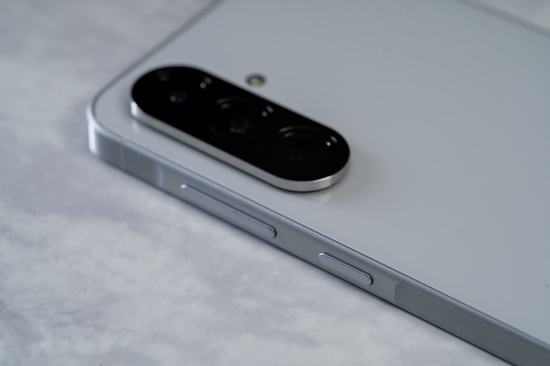 三星Samsung Galaxy A56 體驗分享 ｜AI美型中階機