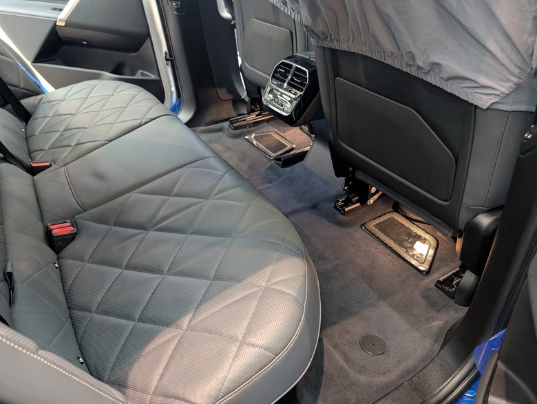 BMW IX PIONEER 電動車防火毯施工分享