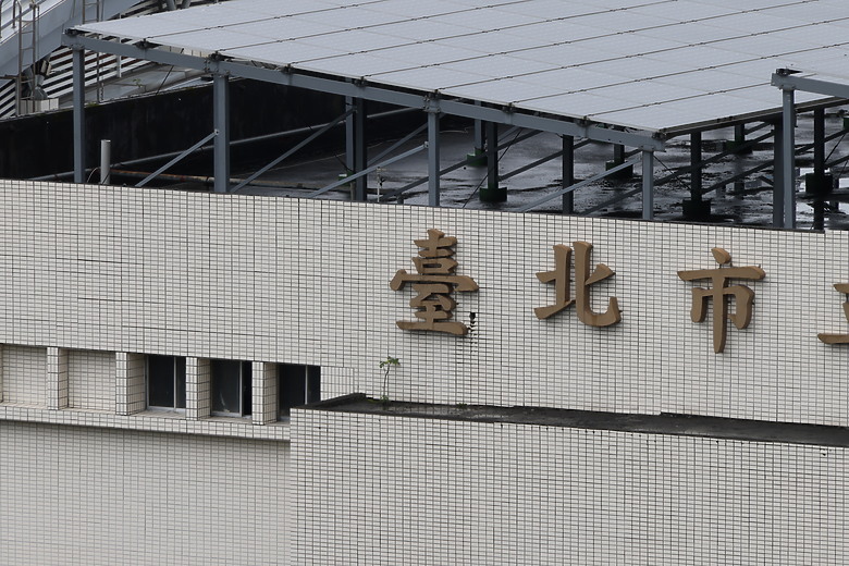 Sigma 16-300mm f/3.5-6.7 DC OS Contemporary 評測報告｜當今 APS-C 旅遊鏡首選！