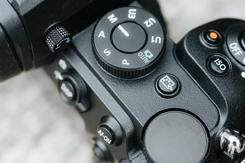 點我看大圖 Nikon Z5II 搶先開箱|簡易評測|超越期待的初階全片幅相機