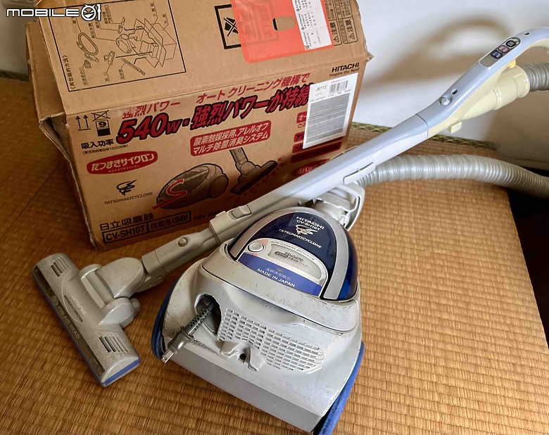 【開箱體驗分享】史上最強無對手!?Hitachi CV-SK11T無袋式有線吸塵器